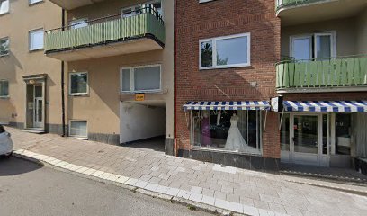 Eleganza | Frisörsalong i Katrineholm
