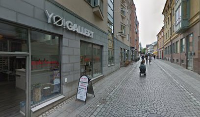 London Nails | Manikyr och pedikyrsalong i Linköping