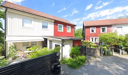 Marinas Harstyling | Frisörsalong i Tumba