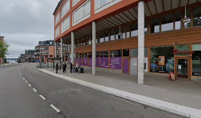 Capelli Nostra | Frisörsalong i Nacka Strand