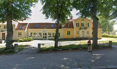 Center Nail | Manikyr och pedikyrsalong i Västervik