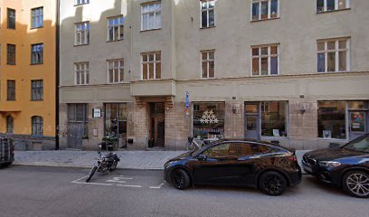 Lindas Naglar | Manikyr och pedikyrsalong i Stockholm