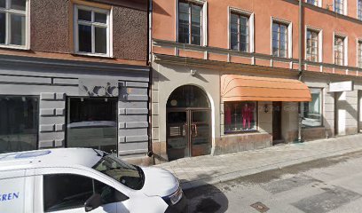 Nhi Nails Ostermalm | Manikyr och pedikyrsalong i Stockholm