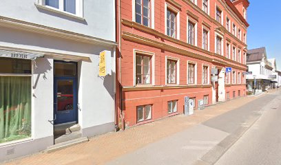 Pretty Nails pa Salongen Beautiful Woman | Skönhetscenter i Kristianstad