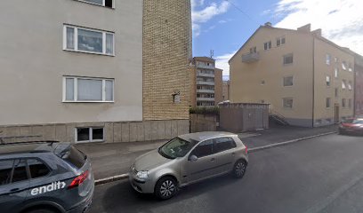 Salong HerrQwinns | Frisörsalong i Örebro