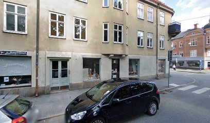 Salong NINA | Frisörsalong i Örebro