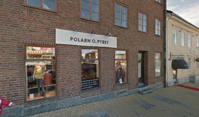 Nails Östersund | Manikyr och pedikyrsalong i Östersund