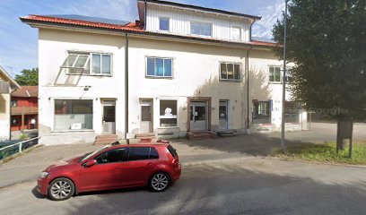 Ladys lyckliga Tassar | Frisörsalong i Aneby